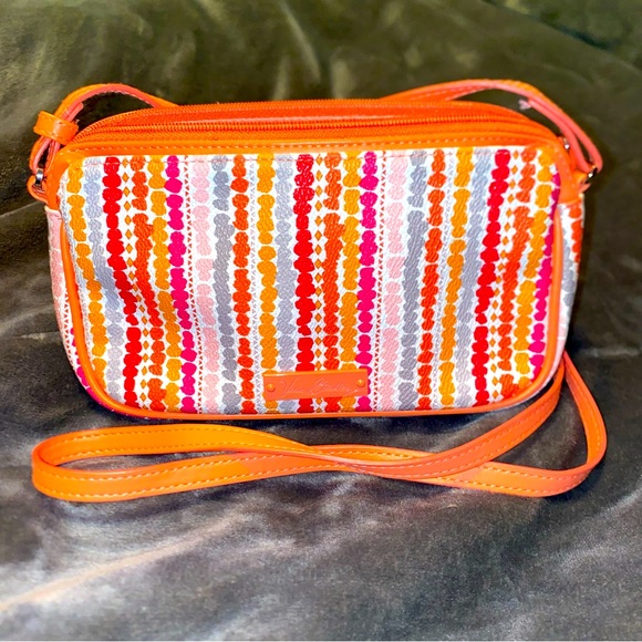 LIKE NEW VERA BRADLEY CROSSBODY - Picture 1 of 8